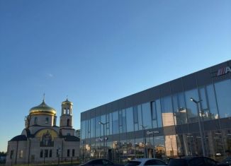 Продаю помещение свободного назначения, 27 м2, Нижнекамск, проспект Мира, 98А