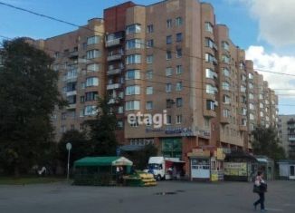 Сдам в аренду 1-ком. квартиру, 99 м2, Санкт-Петербург, проспект Просвещения, 15, метро Проспект Просвещения