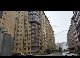 3-ком. квартира на продажу, 83 м2, Черкесск, улица Космонавтов, 43Г