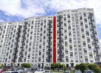 Продаю 2-ком. квартиру, 59 м2, Тюмень, улица Василия Подшибякина, 21, ЖК Гармония