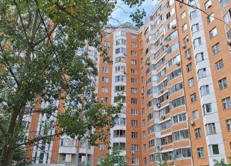 Продам 3-ком. квартиру, 76.5 м2, Москва, Белореченская улица, 37к1