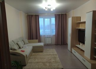 Двухкомнатная квартира в аренду, 65 м2, Казань, улица Андрея Адо, 13Б