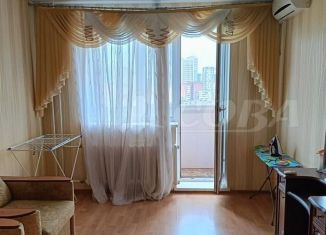 Сдача в аренду 2-ком. квартиры, 60 м2, Тюмень, Харьковская улица, 27, Центральный округ