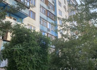 Продам 2-ком. квартиру, 54.5 м2, Волжский, улица имени Генерала Карбышева, 91А