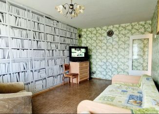 Сдается 2-комнатная квартира, 50 м2, Зеленоградск, Солнечная улица, 1