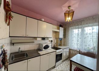 Продается 4-ком. квартира, 81.2 м2, Челябинск, улица Чичерина, 33