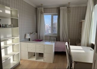 Сдается 3-ком. квартира, 120 м2, Уфа, проспект Октября, 43/5