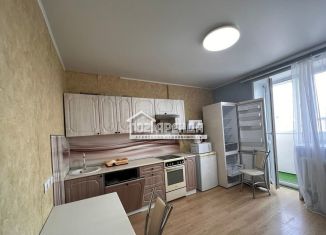 Аренда 1-комнатной квартиры, 54 м2, Уфа, Новомостовая улица, 8