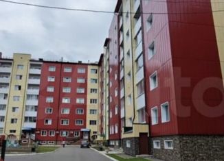 Продаю 3-ком. квартиру, 118.1 м2, Заринск, улица Металлургов, 9