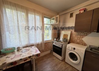 Продам 3-комнатную квартиру, 70 м2, Адыгея, улица 12 Марта, 134К2