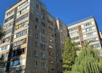 Продается 2-ком. квартира, 54 м2, Орёл, Рощинская улица, 29, микрорайон СПЗ