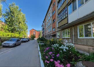 Продается двухкомнатная квартира, 46 м2, Пермский край, улица Свердлова, 73