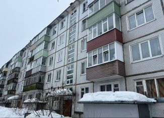 Продажа 3-комнатной квартиры, 49.6 м2, село Молочное, Парковая улица, 6