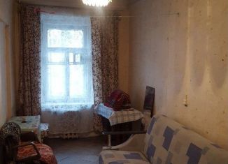 Сдается в аренду комната, 13 м2, Санкт-Петербург, 10-я Советская улица, 13, муниципальный округ Смольнинское