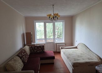 Аренда 2-ком. квартиры, 47 м2, Казань, улица Космонавтов, 9