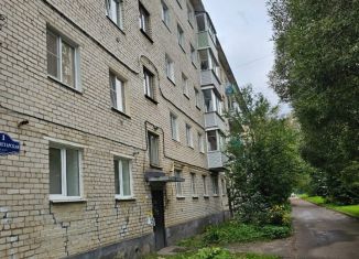 Продаю 2-ком. квартиру, 44.8 м2, Новгородская область, 5-я Пролетарская улица, 1