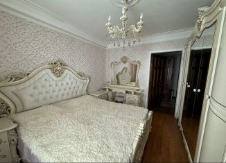 Трехкомнатная квартира в аренду, 70 м2, Дагестан, улица Г. Гамидова, 87А