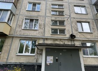 Продаю трехкомнатную квартиру, 55 м2, Тамбов, Астраханская улица, 186, Советский район