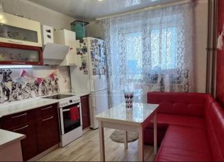 Продается 1-ком. квартира, 35 м2, Тюменская область, 15-й микрорайон, 33