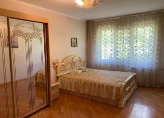 Сдается 3-ком. квартира, 70 м2, Краснодарский край, улица Бытха, 36