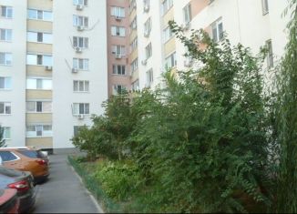 Продам 1-комнатную квартиру, 40 м2, Саратовская область, Трудовая улица, 12/3