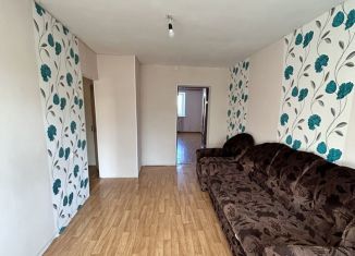 Продажа 2-ком. квартиры, 47 м2, село Серафимовский, улица Ленина, 5