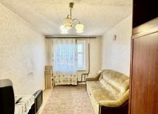 Продается 2-комнатная квартира, 38.3 м2, Волгоград, улица Генерала Шумилова, 22