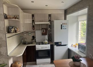 Сдается 1-комнатная квартира, 40 м2, Пермский край, улица Карла Маркса, 26