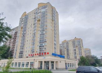 Продам 2-ком. квартиру, 51.1 м2, Екатеринбург, улица Бебеля, 130, метро Динамо