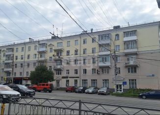 Продается трехкомнатная квартира, 77.6 м2, Екатеринбург, улица Малышева, 128, метро Геологическая