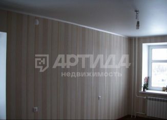 Продаю 1-комнатную квартиру, 48 м2, Нижний Новгород, Нижегородский район, улица Родионова, 167к2