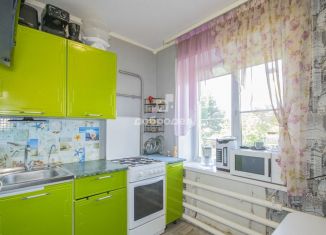 Продам 2-комнатную квартиру, 40.9 м2, Арамиль, улица Курчатова, 26