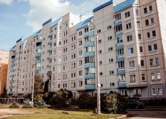 Продам трехкомнатную квартиру, 80.3 м2, Псковская область, Юбилейная улица, 32А