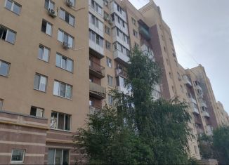 Продается 2-комнатная квартира, 54 м2, Саратов, улица имени С.П. Лисина, 7А