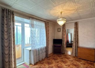 Продается 3-ком. квартира, 53 м2, Магнитогорск, Советский переулок, 14