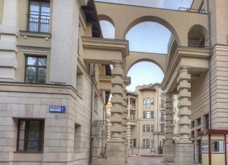 Продаю трехкомнатную квартиру, 142.3 м2, Москва, улица Фадеева, 4А