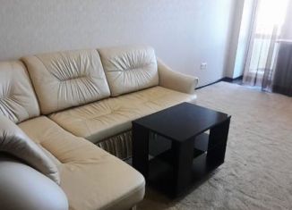 Сдаю 2-ком. квартиру, 52 м2, Краснодар, Ставропольская улица, 217/1, микрорайон Черемушки