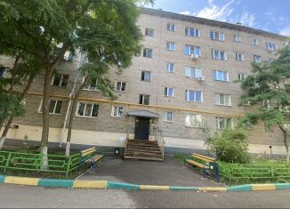 Продам 1-комнатную квартиру, 28.9 м2, посёлок городского типа Петра Дубрава, улица Коммунаров, 19