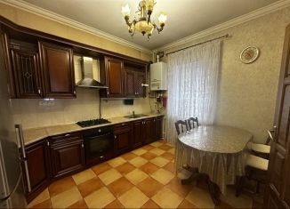 Сдается в аренду дом, 100 м2, Краснодар, Дачная улица, 80
