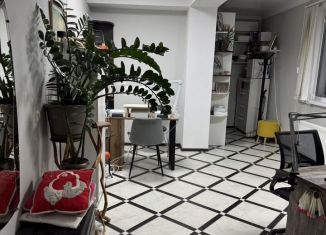 Сдается в аренду офис, 24 м2, Ставрополь, улица 50 лет ВЛКСМ, 63Б