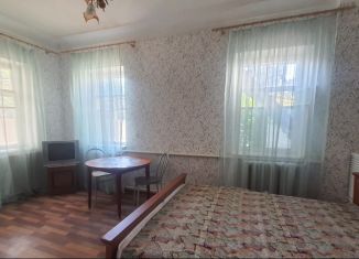 Сдаю в аренду дом, 47 м2, Краснодар, улица 2-я Линия, 133