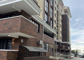 Продам 2-ком. квартиру, 69 м2, Крым, улица Авроры, 77