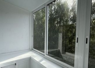 2-комнатная квартира на продажу, 47 м2, Серов, улица Луначарского, 133