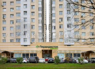 Продам торговую площадь, 3500 м2, Москва, Дубнинская улица, 40А