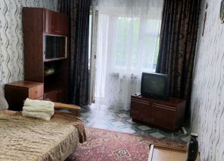 Сдается 2-комнатная квартира, 44 м2, Междуреченск, улица Комарова, 20А