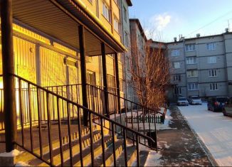 Продаю 2-комнатную квартиру, 65 м2, Чита, микрорайон Молодёжный, 1