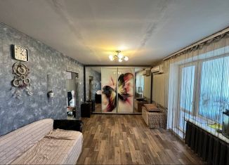 Продам однокомнатную квартиру, 35.5 м2, Крым, Центральная улица, 2