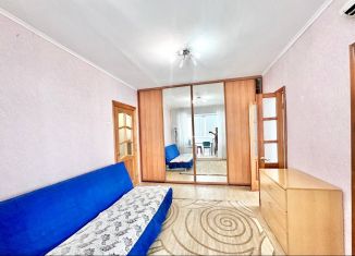 Сдаю в аренду 3-ком. квартиру, 48 м2, Сочи, улица Гагарина, 24, микрорайон Гагарина