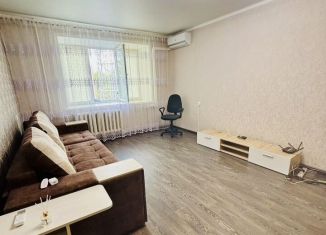 Сдам в аренду однокомнатную квартиру, 39 м2, Татарстан, проспект Химиков, 45А