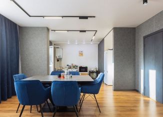 Продается двухкомнатная квартира, 65 м2, Калининград, Кипарисовая улица, 4